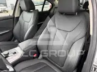 2023 BMW 320