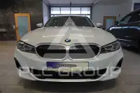 2023 BMW 320