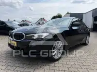 2023 BMW 320