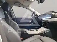 2023 BMW 320