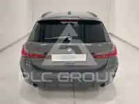 2023 BMW 320