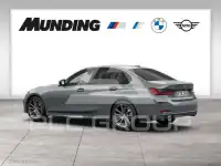 2023 BMW 320