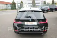 2023 BMW 320