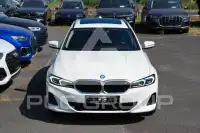 2023 BMW 320