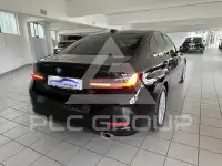 2023 BMW 320