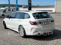 2023 BMW 320