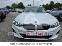 2023 BMW 320