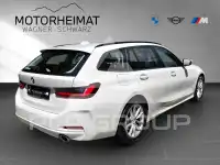 2023 BMW 320