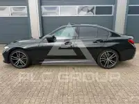 2023 BMW 320