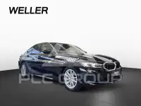 2023 BMW 320