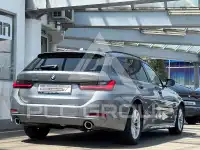 2023 BMW 320