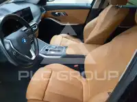 2023 BMW 320