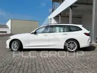 2023 BMW 320