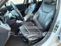 2023 BMW 330