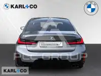 2023 BMW 330