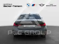 2023 BMW 330