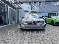 2023 BMW 330