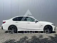 2023 BMW 330