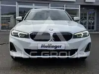2023 BMW 330