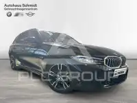 2023 BMW 330