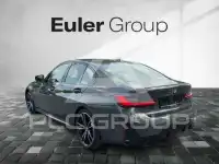 2023 BMW 330