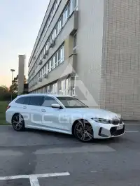 2023 BMW 330
