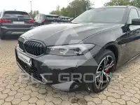 2023 BMW 330