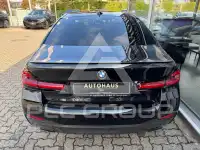 2023 BMW 540