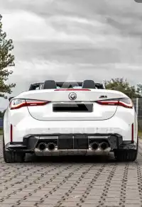 2023 BMW M4