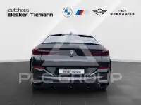 2023 BMW X6