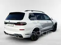 2023 BMW X7