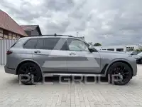 2023 BMW X7