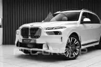 2023 BMW X7