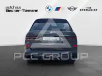 2023 BMW X7