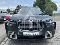 2023 BMW X7