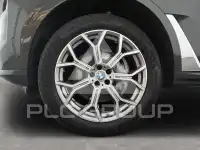 2023 BMW X7