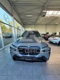 2023 BMW X7