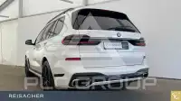 2023 BMW X7