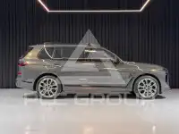 2023 BMW X7