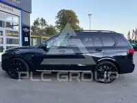 2023 BMW X7