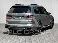 2023 BMW X7