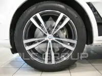 2023 BMW X7