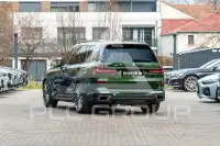 2023 BMW X7