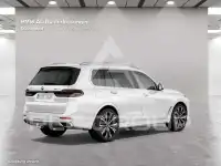 2023 BMW X7