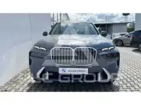2023 BMW X7