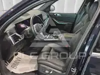2023 BMW X7