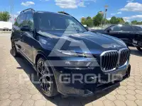 2023 BMW X7
