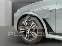 2023 BMW X7