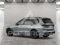 2023 BMW X7