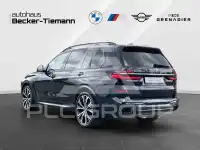 2023 BMW X7